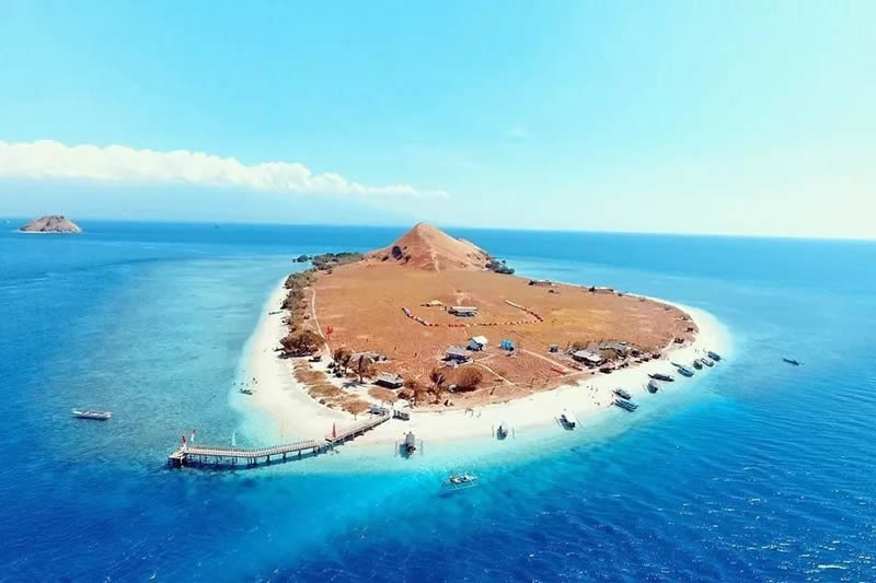 mandiki sumbawa island