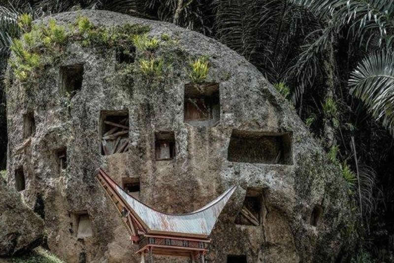 tana toraja sulawesi island